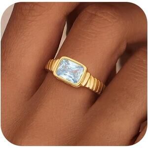 Vintage Gold Birthstone Ring March Aquamarine CZ Chunky Signet Band Size 8
